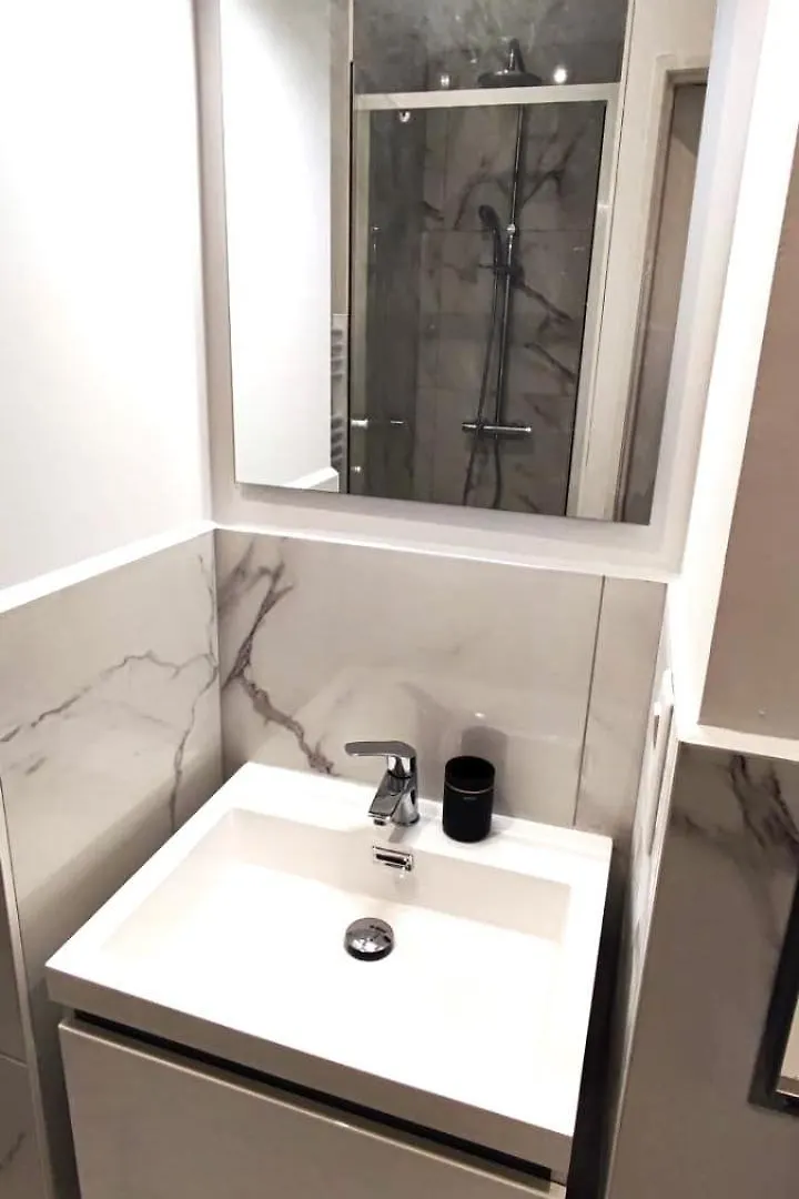 Appartements - Halles Brauhauban Tarbes 0*,  Francia
